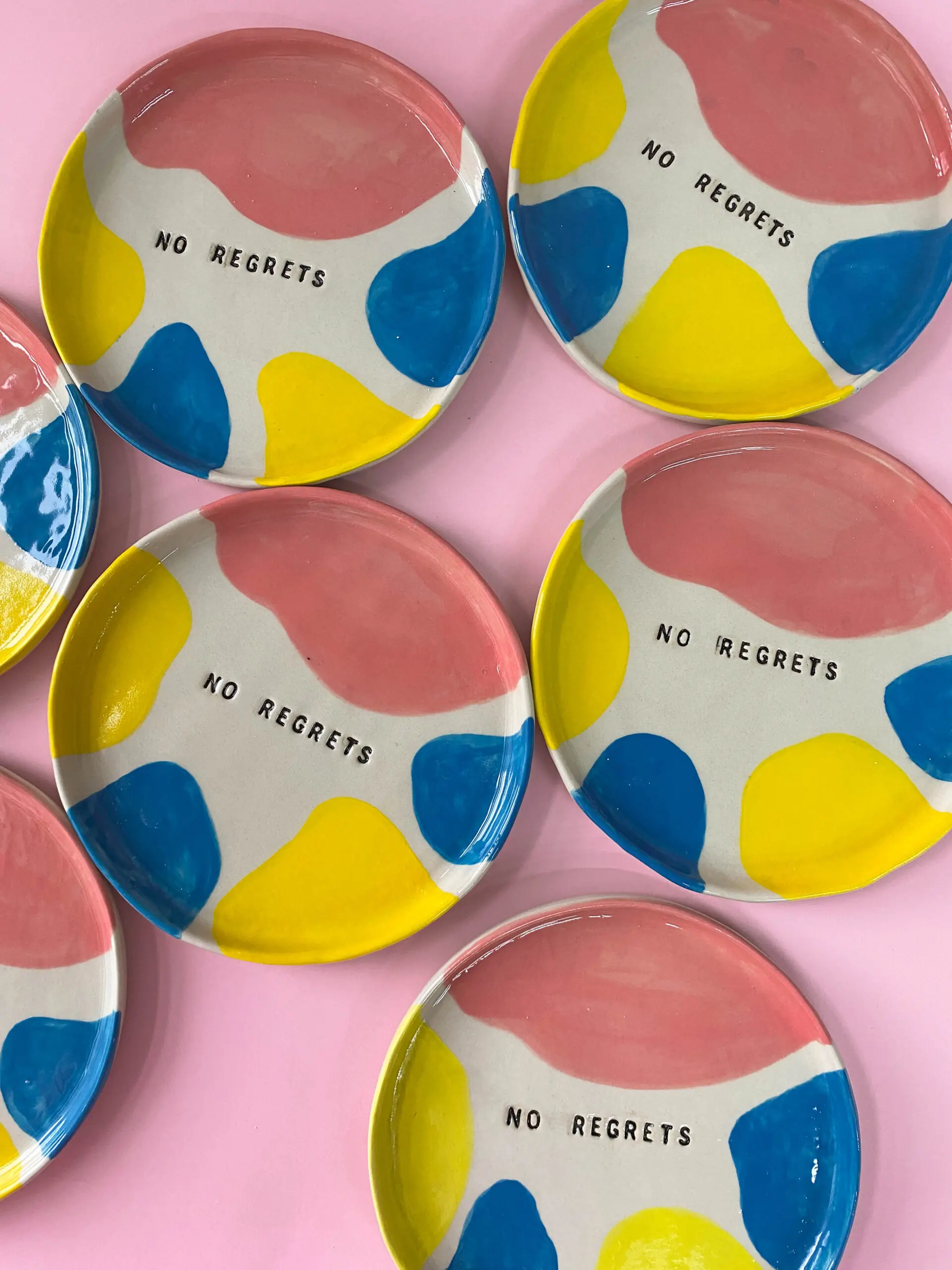 Тарелка "No Regrets"
